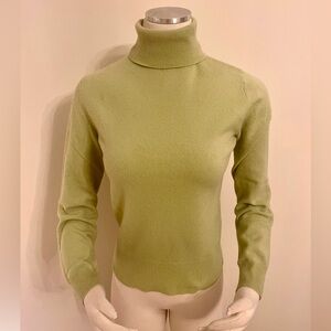 Lord & Taylor Cashmere Sweater